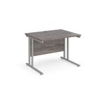 Maestro 25 cantilever 800mm deep desk