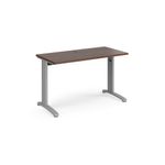 TR10 straight desk 600mm deep