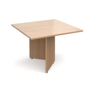 Arrow head leg square extension table