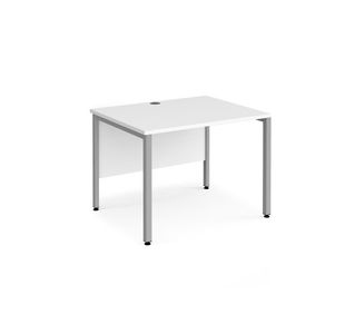 Maestro 25 bench 800mm deep desk