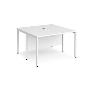 Maestro 25 bench straight desks 1200mm