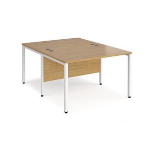 Maestro 25 bench straight desks 1600mm