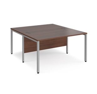 Maestro 25 bench straight desks 1600mm