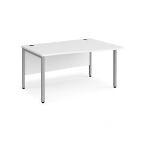 Maestro 25 bench right hand wave desk