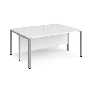 Maestro 25 bench straight desks 1200mm