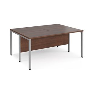 Maestro 25 bench straight desks 1200mm