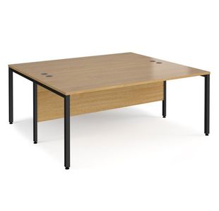 Maestro 25 bench straight desks 1600mm