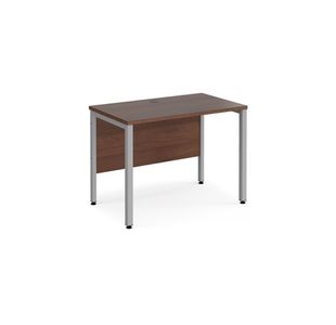 Maestro 25 bench 600mm deep desk