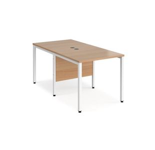 Maestro 25 bench straight desks 1600mm