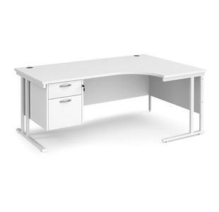 Maestro 25 cant rh erg desk 2 drawer ped