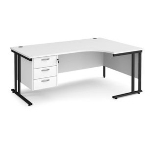 Maestro 25 cant rh erg desk 3 drawer ped