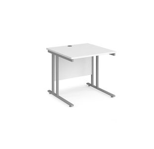 Maestro 25 cantilever 800mm deep desk