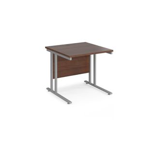 Maestro 25 cantilever 800mm deep desk