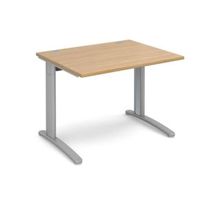 TR10 straight desk 800mm deep