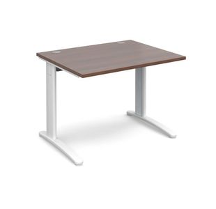 TR10 straight desk 800mm deep