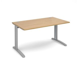 TR10 straight desk 800mm deep