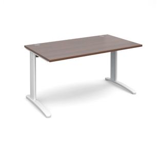 TR10 straight desk 800mm deep