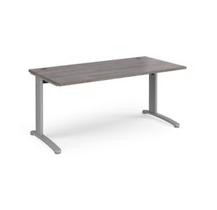 TR10 straight desk 800mm deep