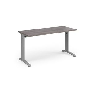 TR10 straight desk 600mm deep