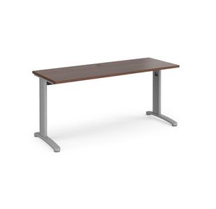 TR10 straight desk 600mm deep