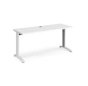 TR10 straight desk 600mm deep