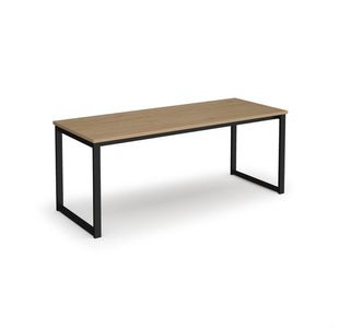 Otto dining table