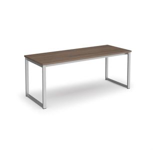 Otto dining table