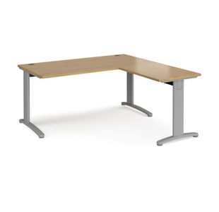 TR10 single desk with return