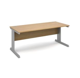 Vivo straight desk 800mm deep