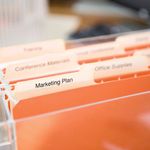 Dymo 40910 LabelMaker D1 Tape 9mm x 7m Black on Clear S0720670