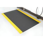 5 Star Anti-Fatigue Textured Top Mat 0.6 x 0.9m Black/Yellow FS712638