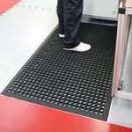 5 Star Anti-Fatigue Ramp Mat 0.9 x 1.5m Black FS712741