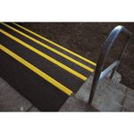 5 Star GRP Anti-Slip Stair Tread 1m x 345x55mm Black/Yellow FS712819