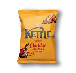 Kettle Mature Cheddar Red Onion Crisps 40g (Pack of 54) FG001862