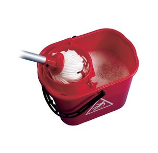 2Work Plastic Mop Bucket With Wringer 15 Litre Red CNT00684
