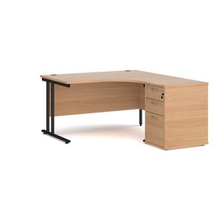 Maestro 25 right hand ergonomic desk 1400mm with black cantilever frame and desk high pedestal - beech