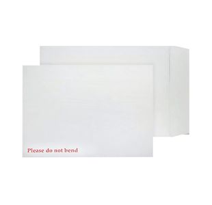 Q-Connect C4 Envelopes Board Back Peel and Seal 120gsm White (Pack of 125) KF3525
