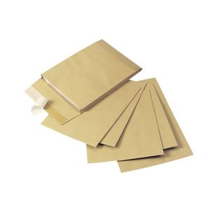 Q-Connect Envelope Gusset 305x254x25mm Peel and Seal 120gsm Manilla (Pack of 100) KF3526