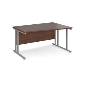 Maestro 25 right hand wave desk 1400mm wide - silver cantilever leg frame, walnut top