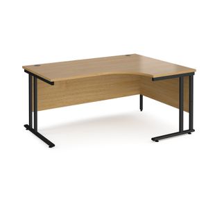 Maestro 25 right hand ergonomic desk 1600mm wide - black cantilever leg frame, oak top