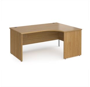 Maestro 25 right hand ergonomic desk 1600mm wide - oak top with panel end leg