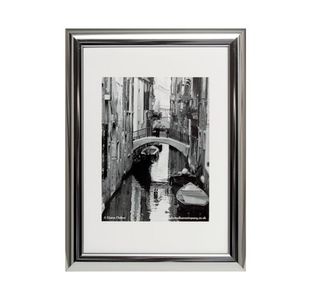 Hampton Frames Certificate Frame A4 Silver Chrome PILA4SHIN-NG