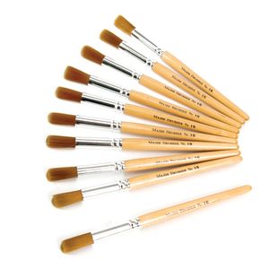 Golden Nylon Short Round Brush Size 18 (Pack of 10) AR02278