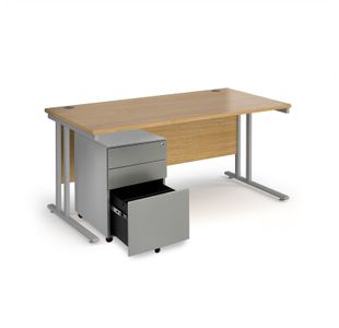 Maestro 25 bundle straight 1600 desk, silver leg frame and silver steel ped - Oak