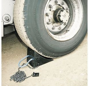 Moulded Rubber Black Wheel Chock 330114