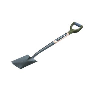 Evergreen Border Spade 28 inch Green 380359