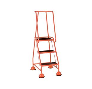 Red 3 Tread Metal Rubber Steps 125kg Max 385135