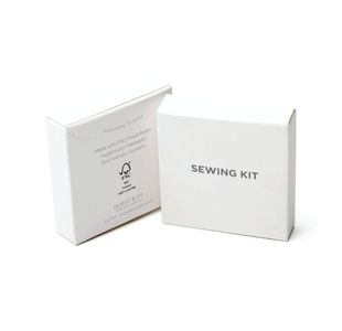White Boxed Eco Sewing Kit 6 Thread Standard (Pack of 250) I011