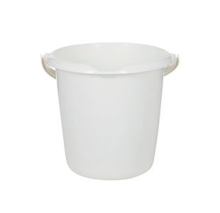 Whitefurze Plastic Bucket 10 Litres Cream H07088