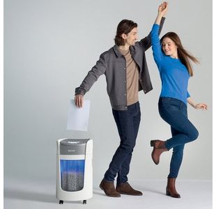 Leitz Iq Optimax Paper Shredder 22L